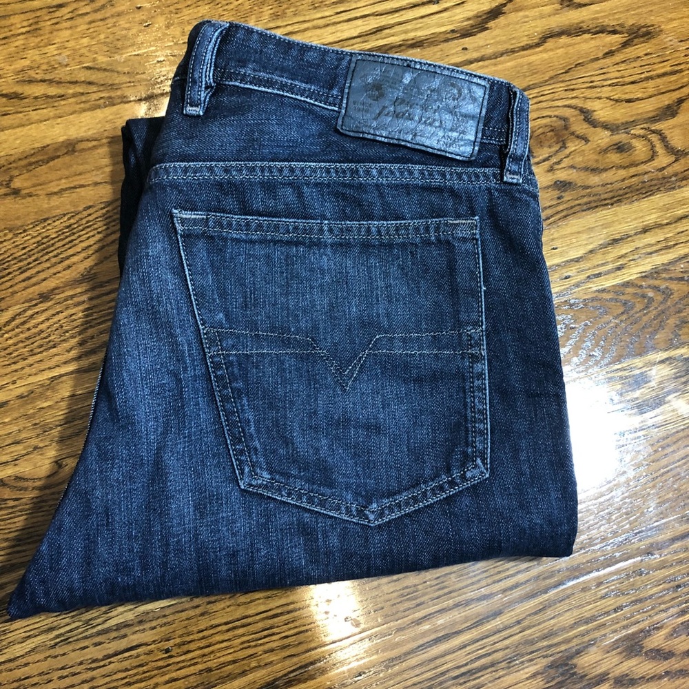 Dark wash like new diesel jeans